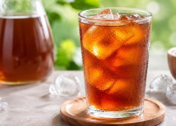 Cara Membuat Es Teh Tetap Segar dan Tidak Cepat Hambar Setelah Diberi Es Batu